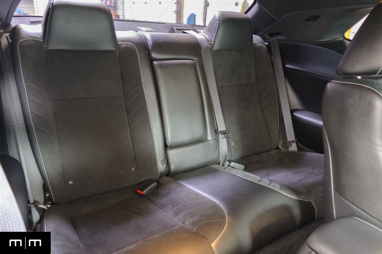 Dodge Challenger  2019