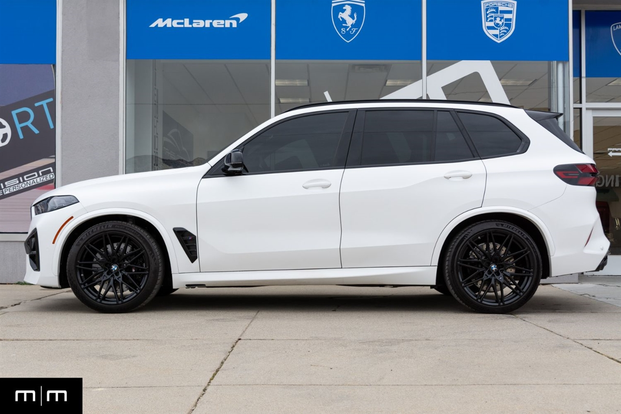 BMW X5 M  2025