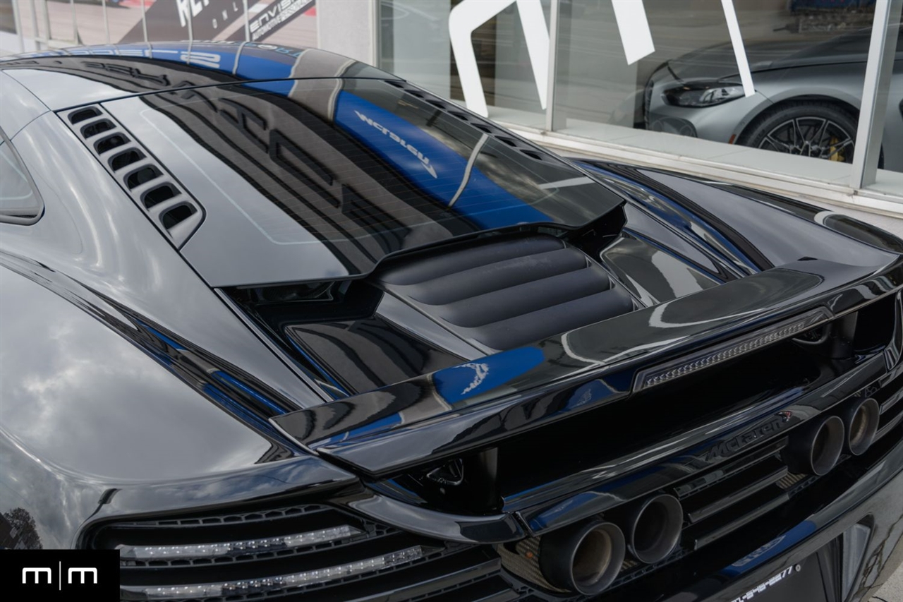 McLaren MP4-12c  2012