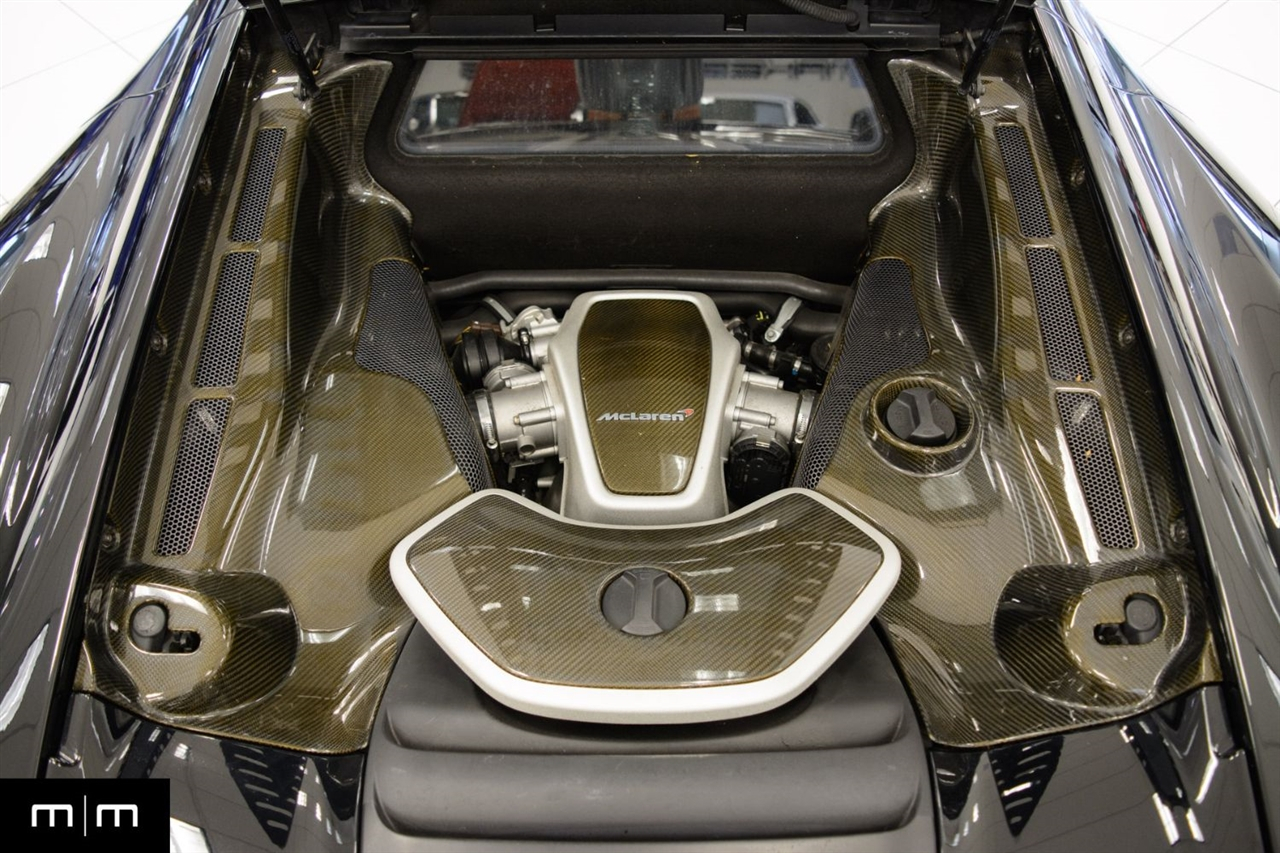 McLaren MP4-12c  2012
