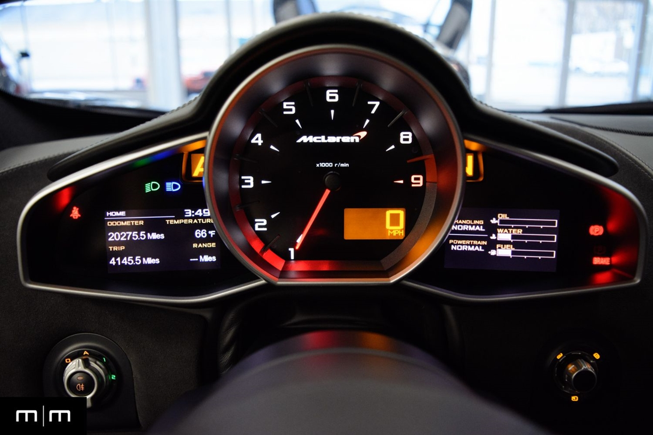 McLaren MP4-12c  2012