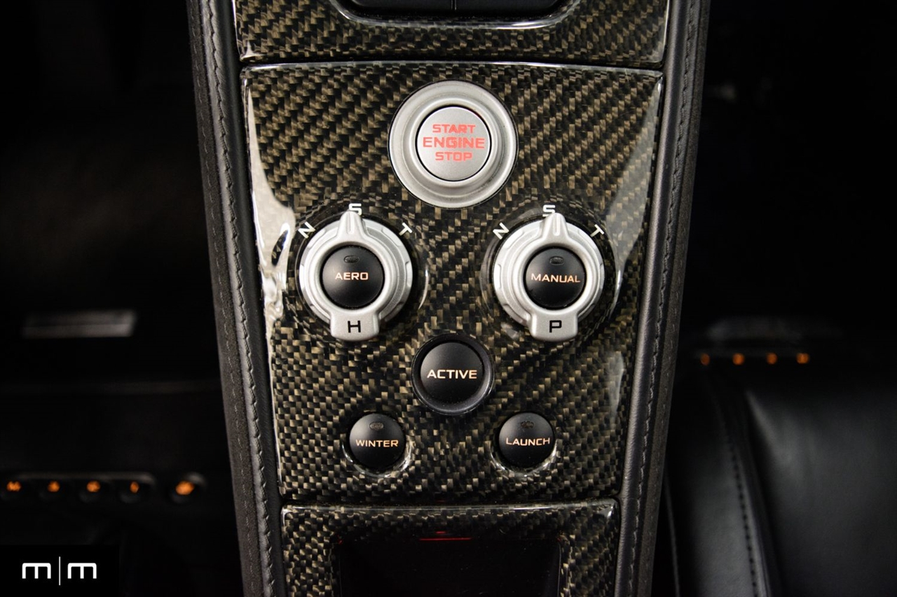 McLaren MP4-12c  2012