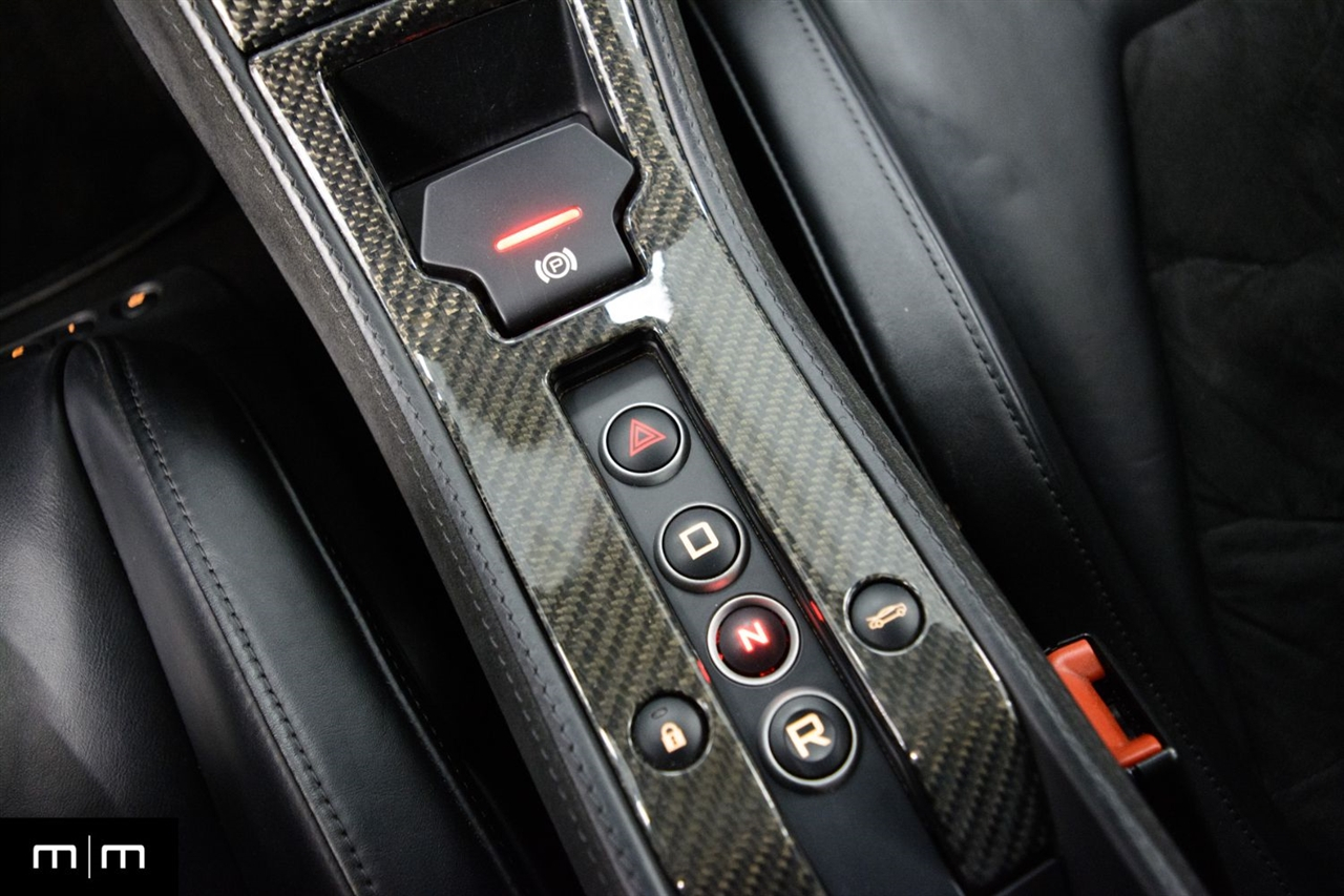 McLaren MP4-12c  2012