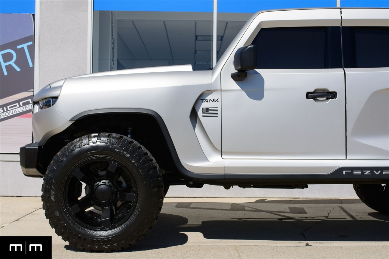 Rezvani Tank  2020