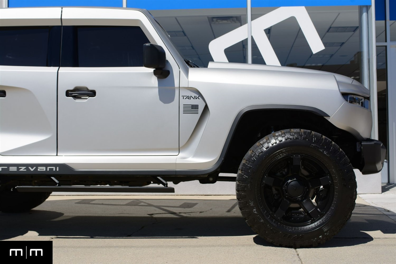 Rezvani Tank  2020