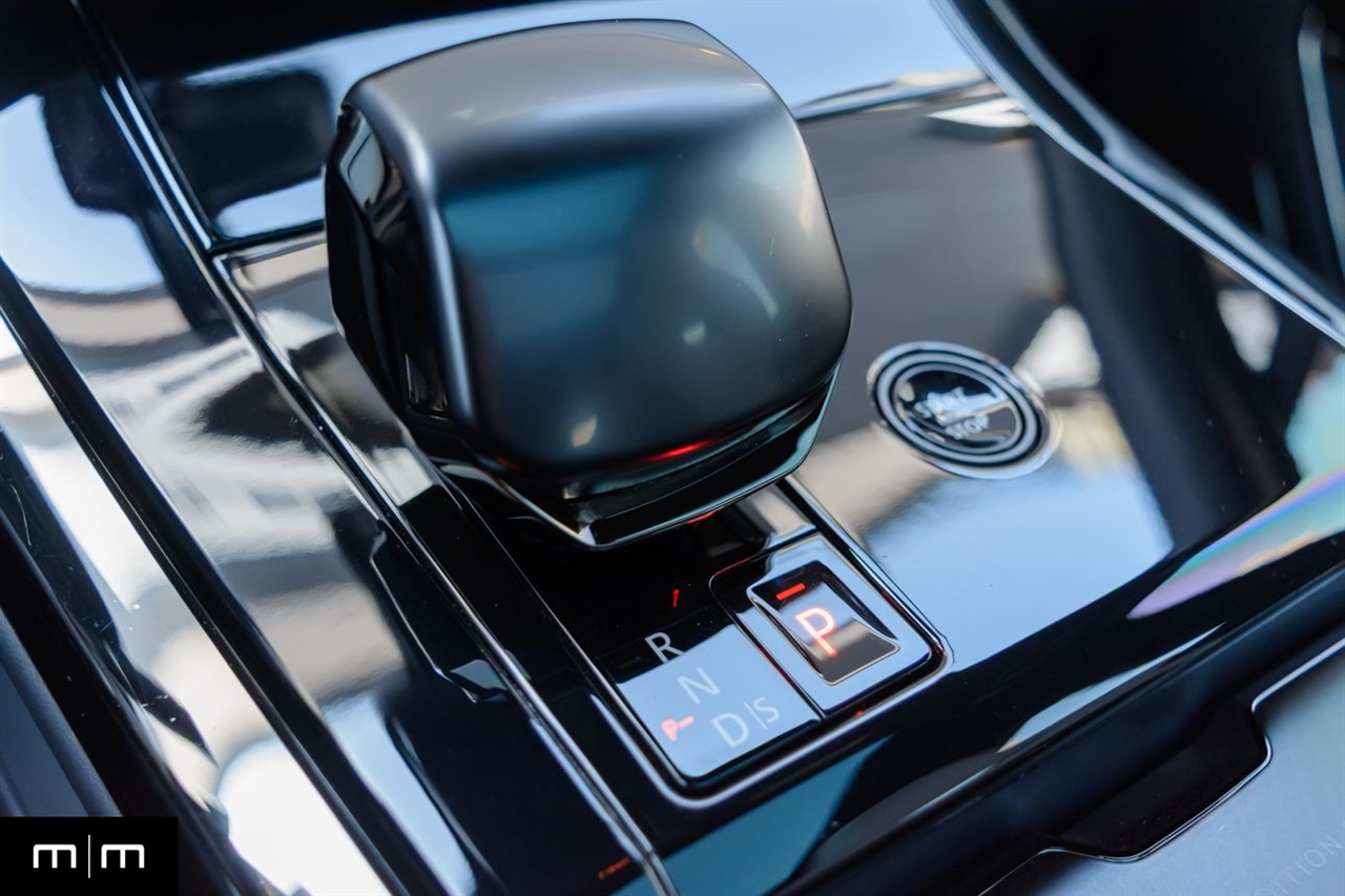 Land Rover Range Rover Sport  2024