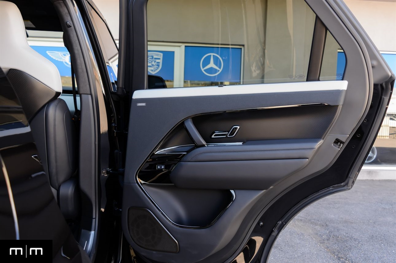 Land Rover Range Rover Sport  2024