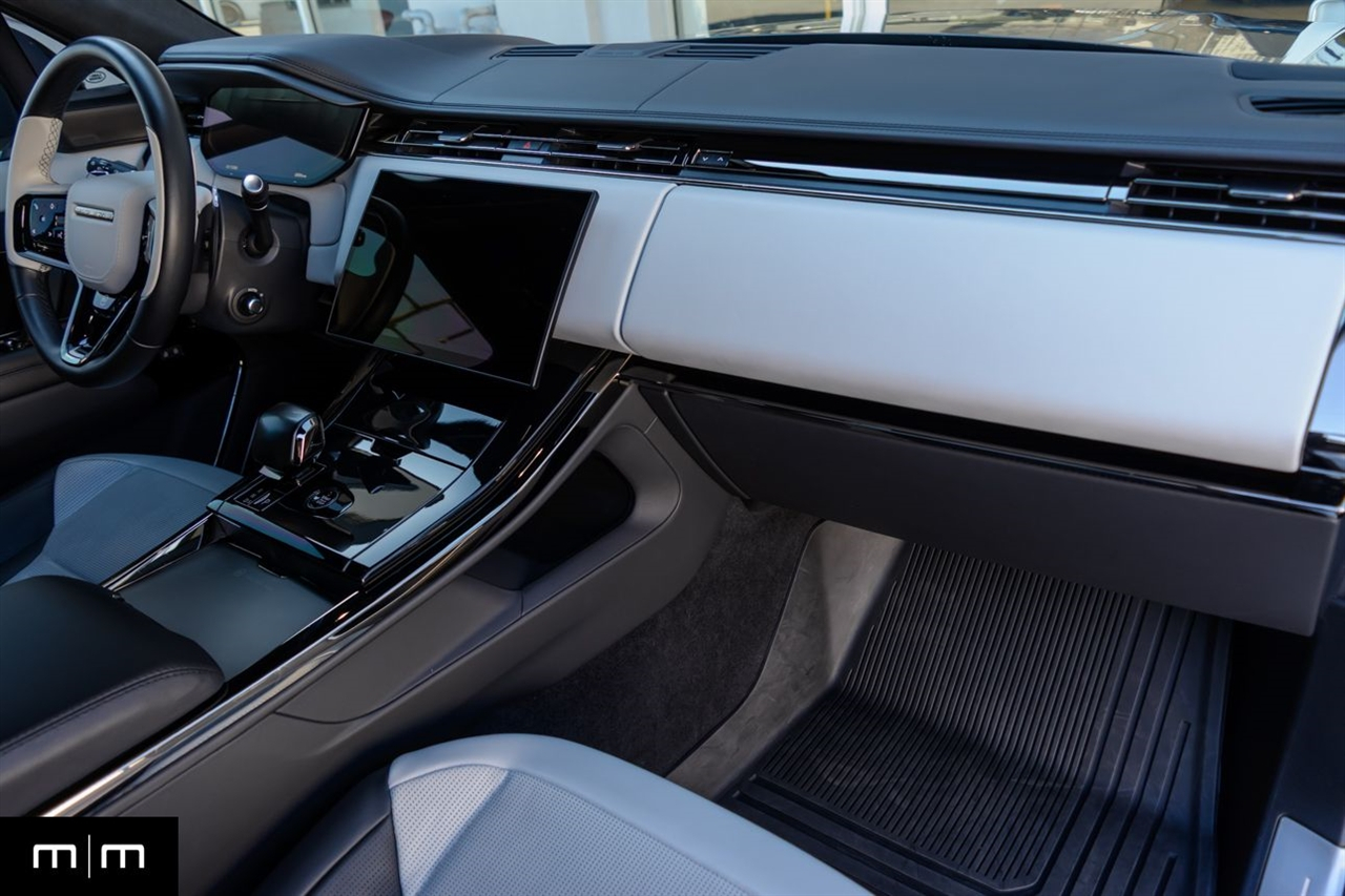 Land Rover Range Rover Sport  2024