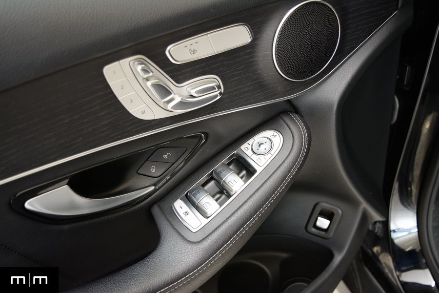 Mercedes-Benz GLC-Class  2022