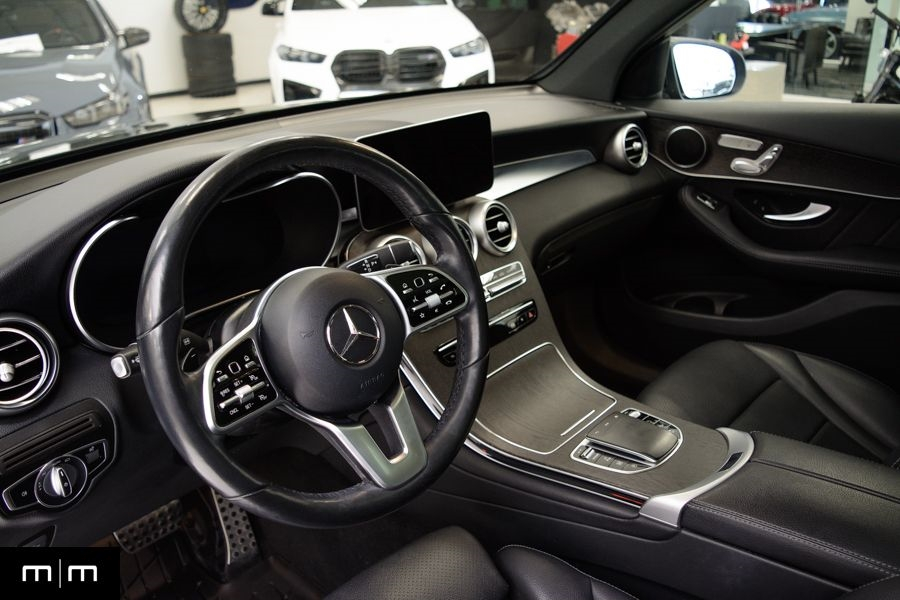 Mercedes-Benz GLC-Class  2022