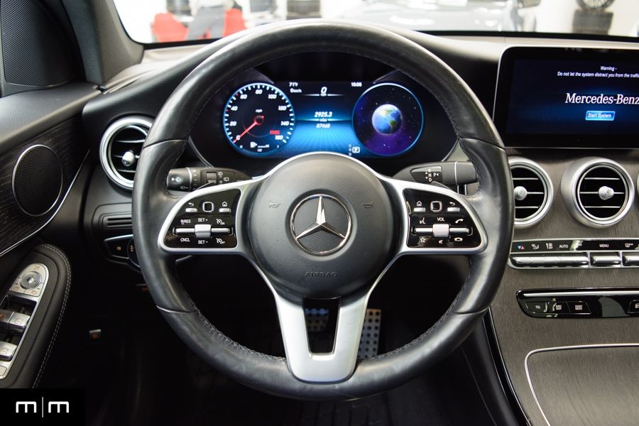 Mercedes-Benz GLC-Class  2022