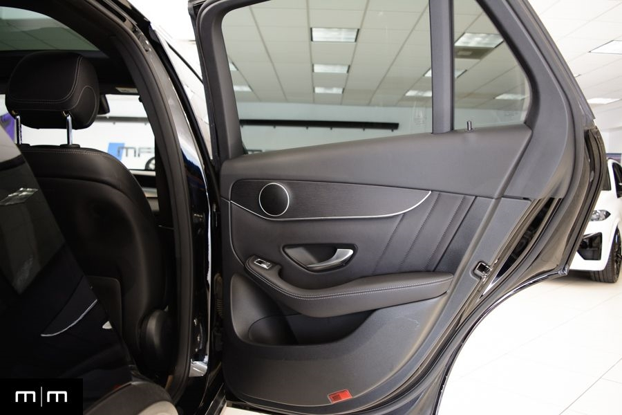 Mercedes-Benz GLC-Class  2022