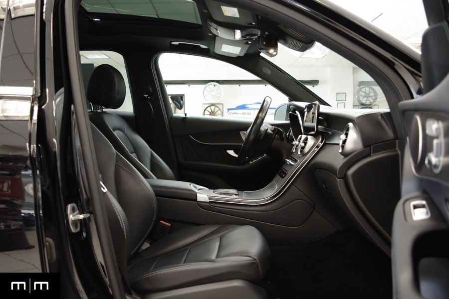 Mercedes-Benz GLC-Class  2022