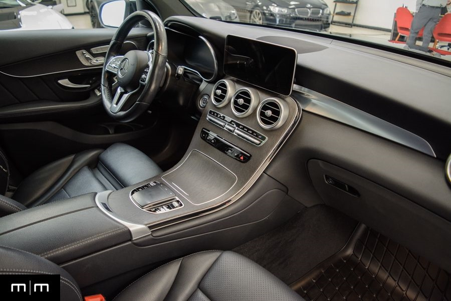 Mercedes-Benz GLC-Class  2022