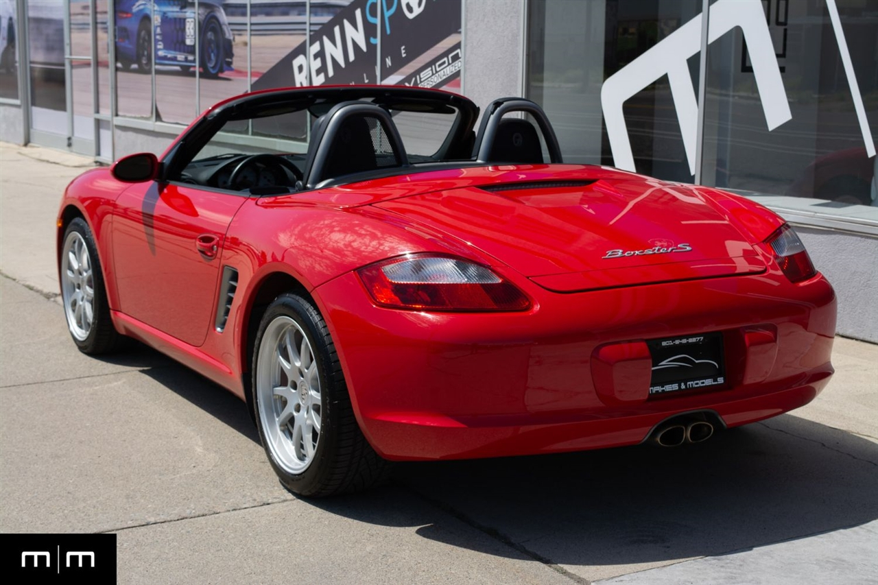 Porsche Boxster  2005