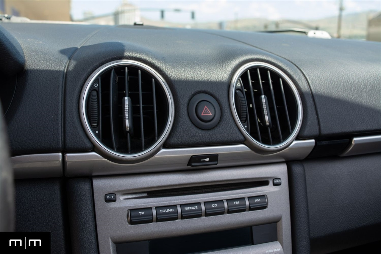 Porsche Boxster  2005