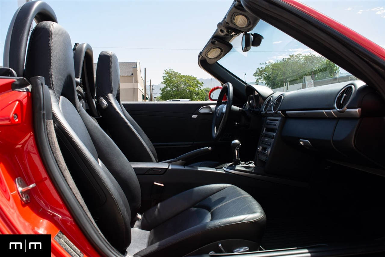 Porsche Boxster  2005