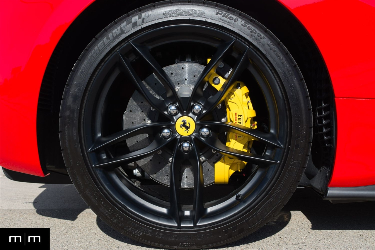 Ferrari 488  2017