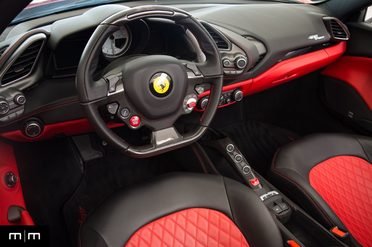 Ferrari 488  2017