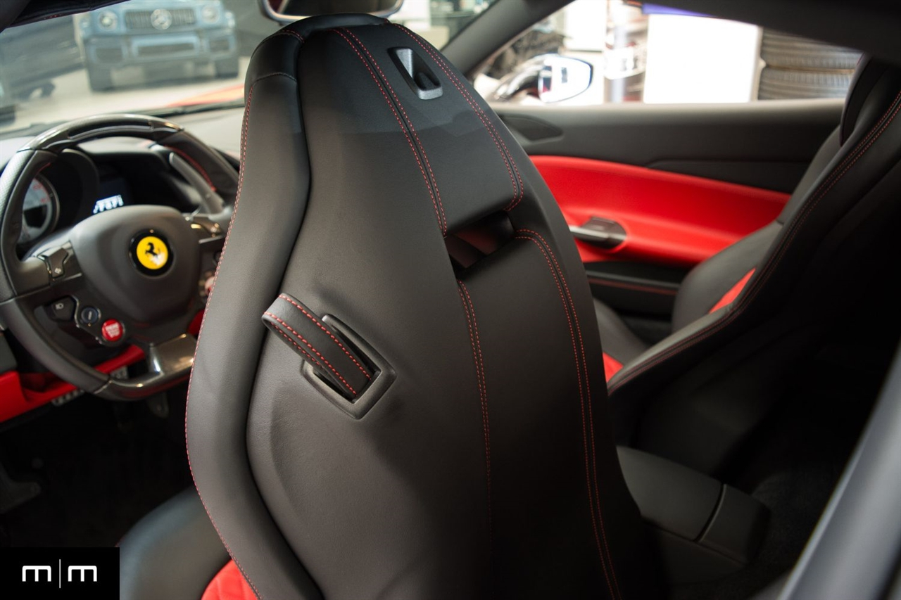 Ferrari 488  2017