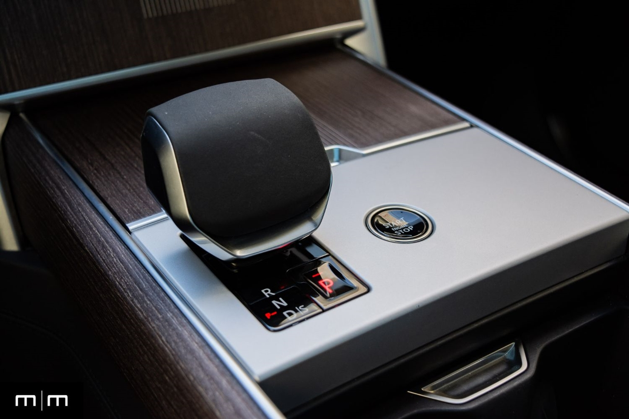 Land Rover Range Rover  2025