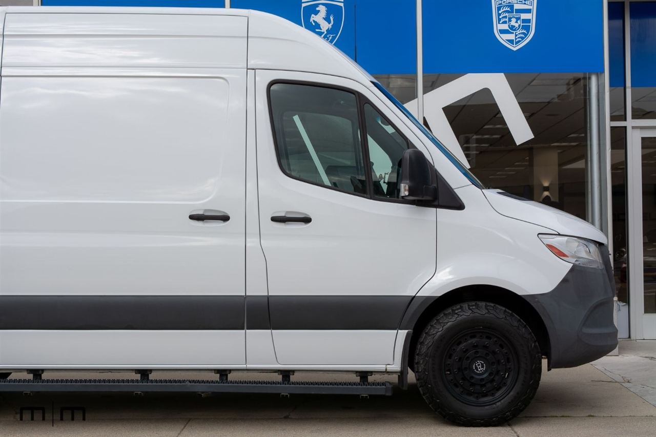 Mercedes-Benz Sprinter  2022