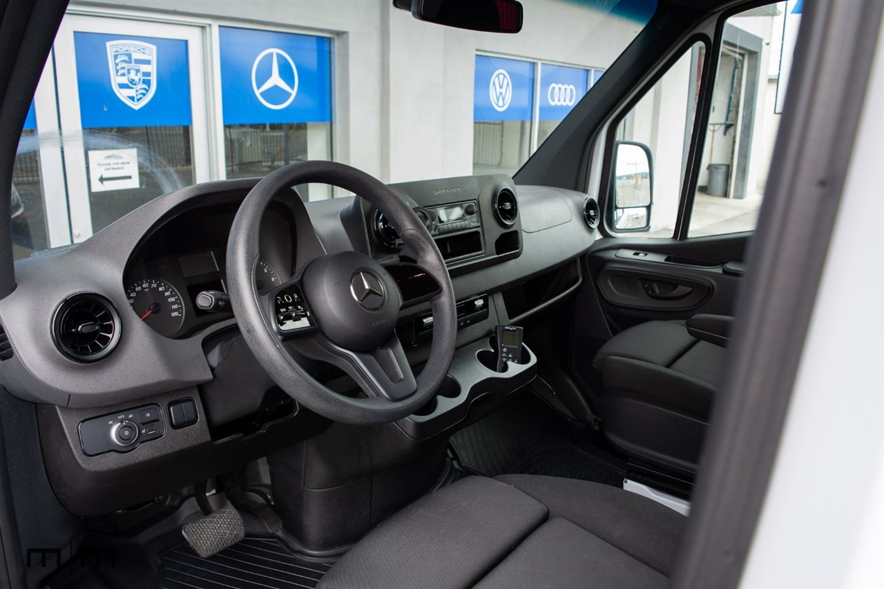Mercedes-Benz Sprinter  2022