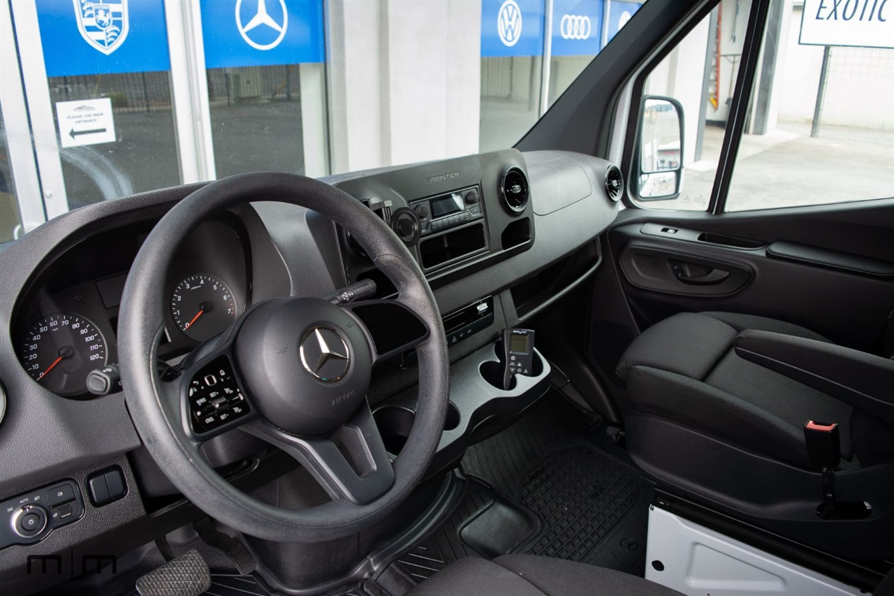 Mercedes-Benz Sprinter  2022