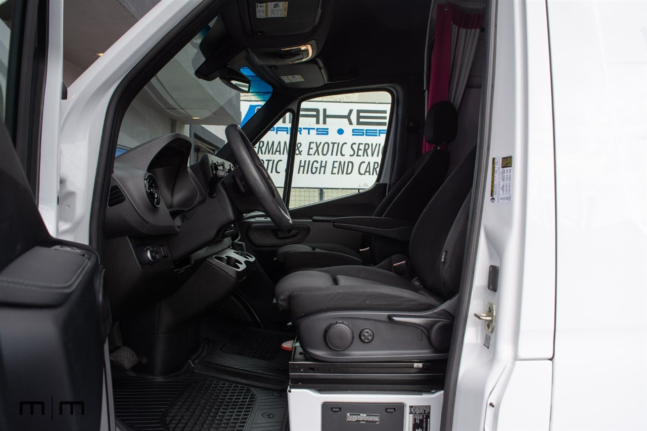 Mercedes-Benz Sprinter  2022