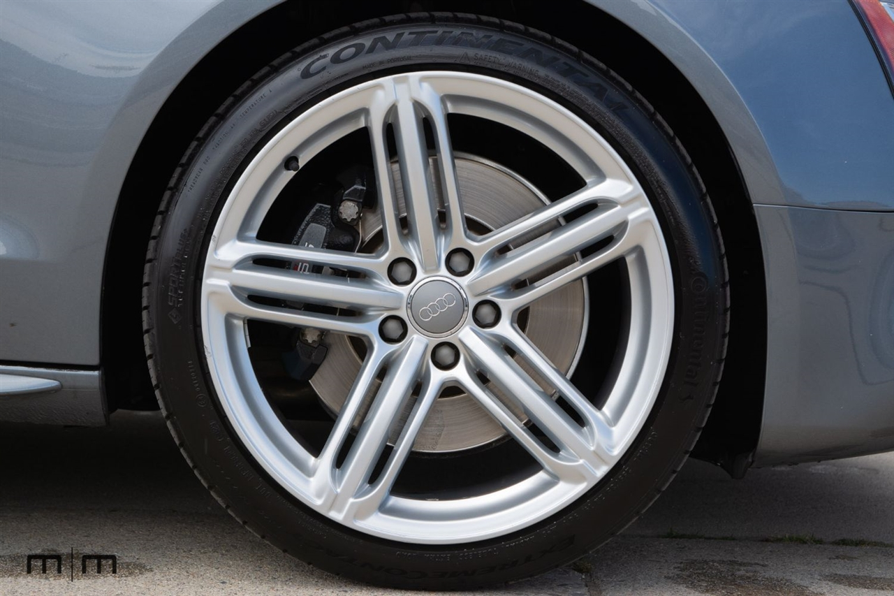 Audi S5  2013