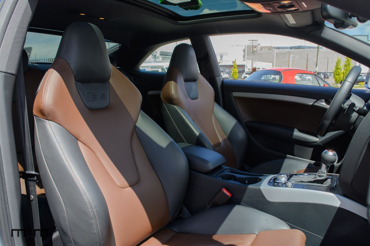 Audi S5  2013