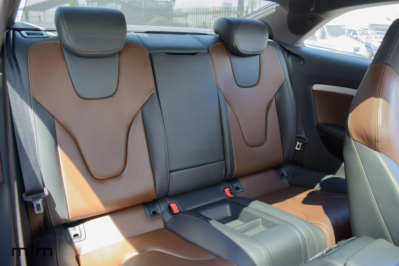 Audi S5  2013