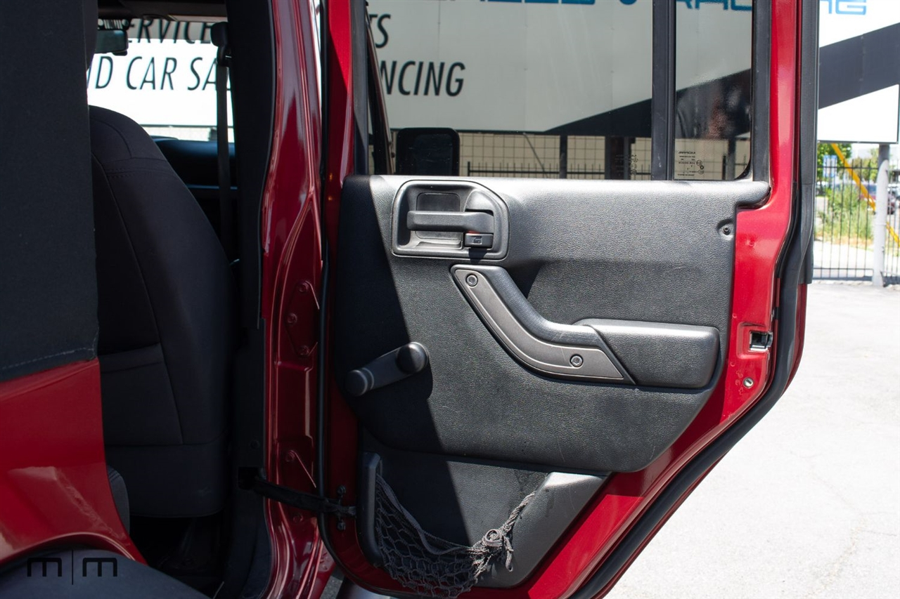 Jeep Wrangler  2013