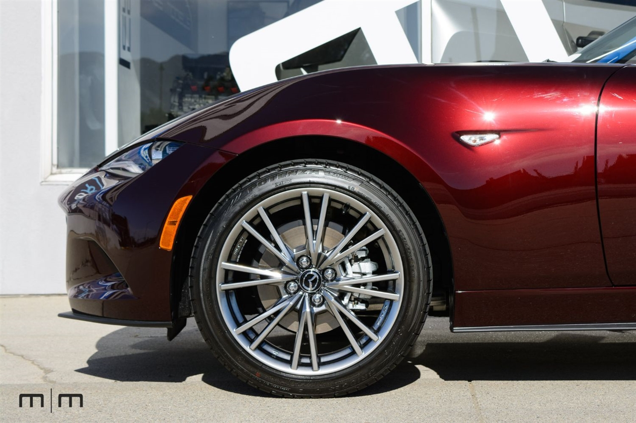 Mazda MX-5 Miata  2025