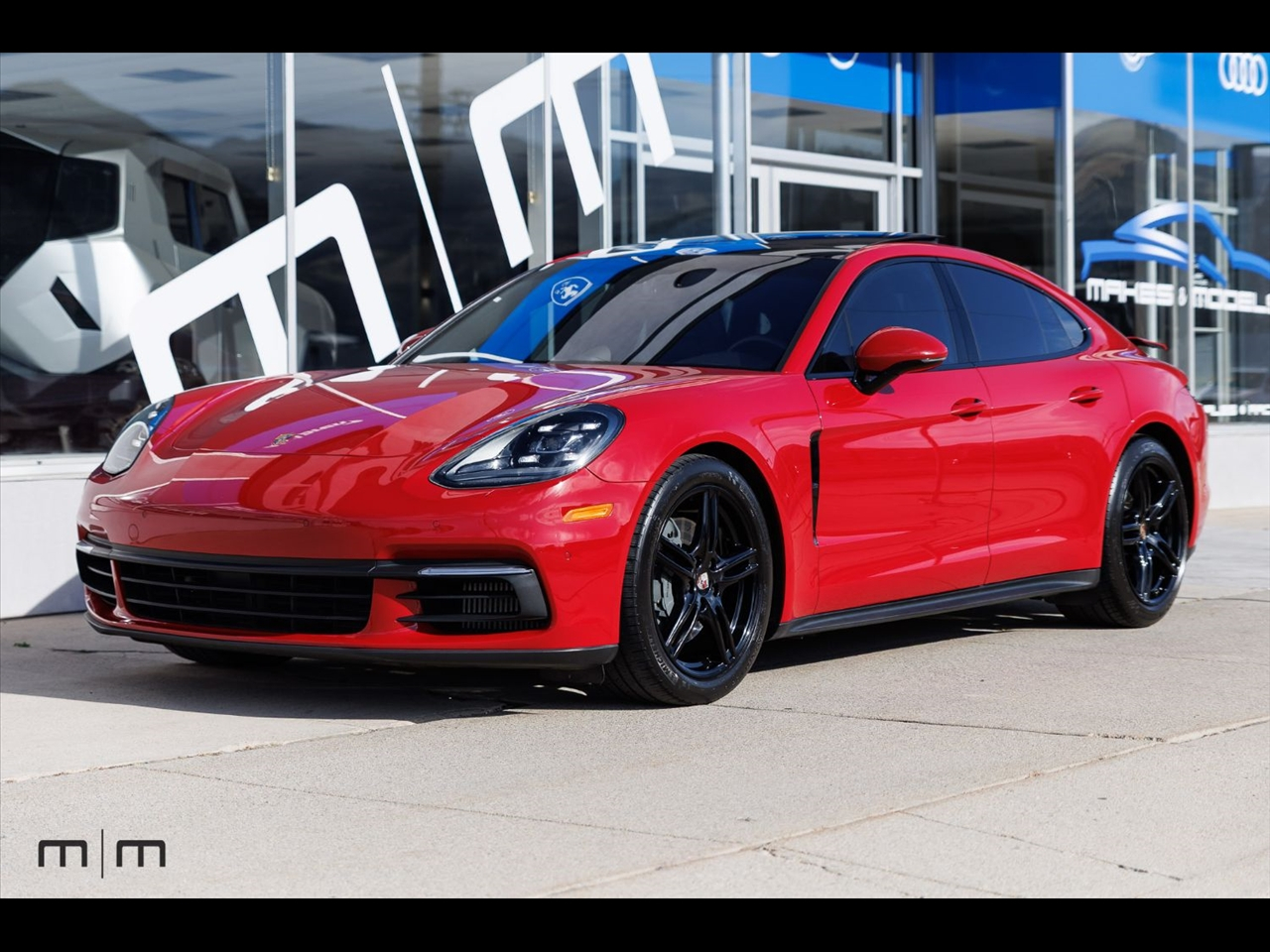 2017 Porsche Panamera 4S's photo
