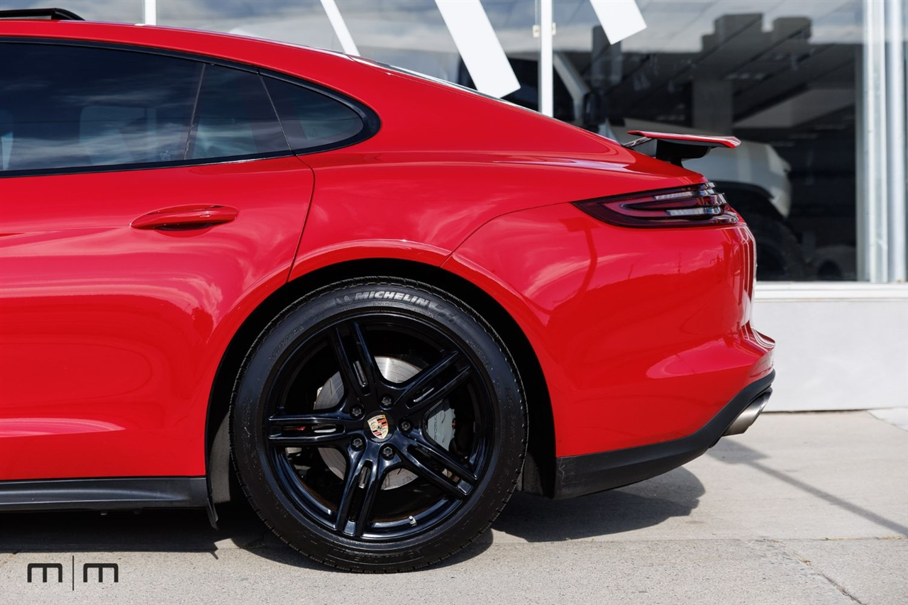 Porsche Panamera  2017