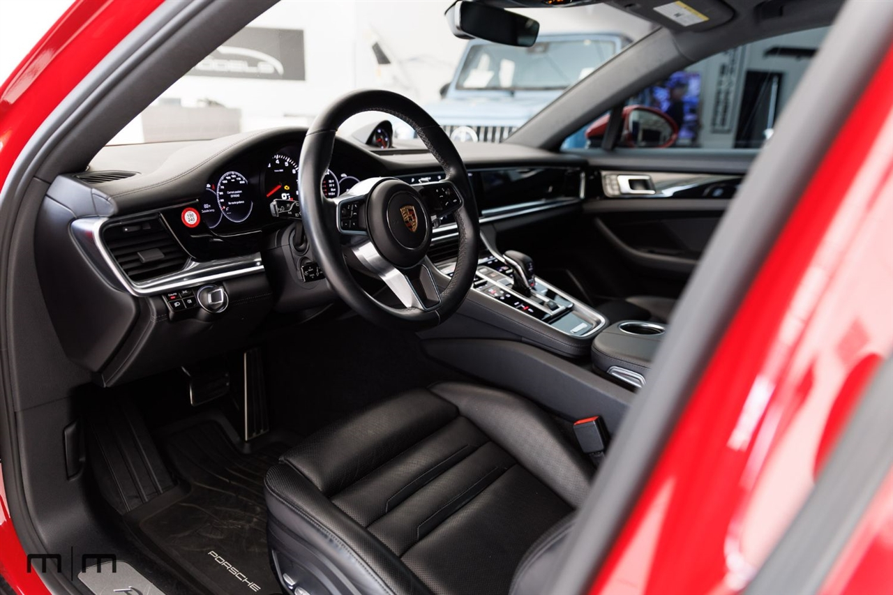 Porsche Panamera  2017