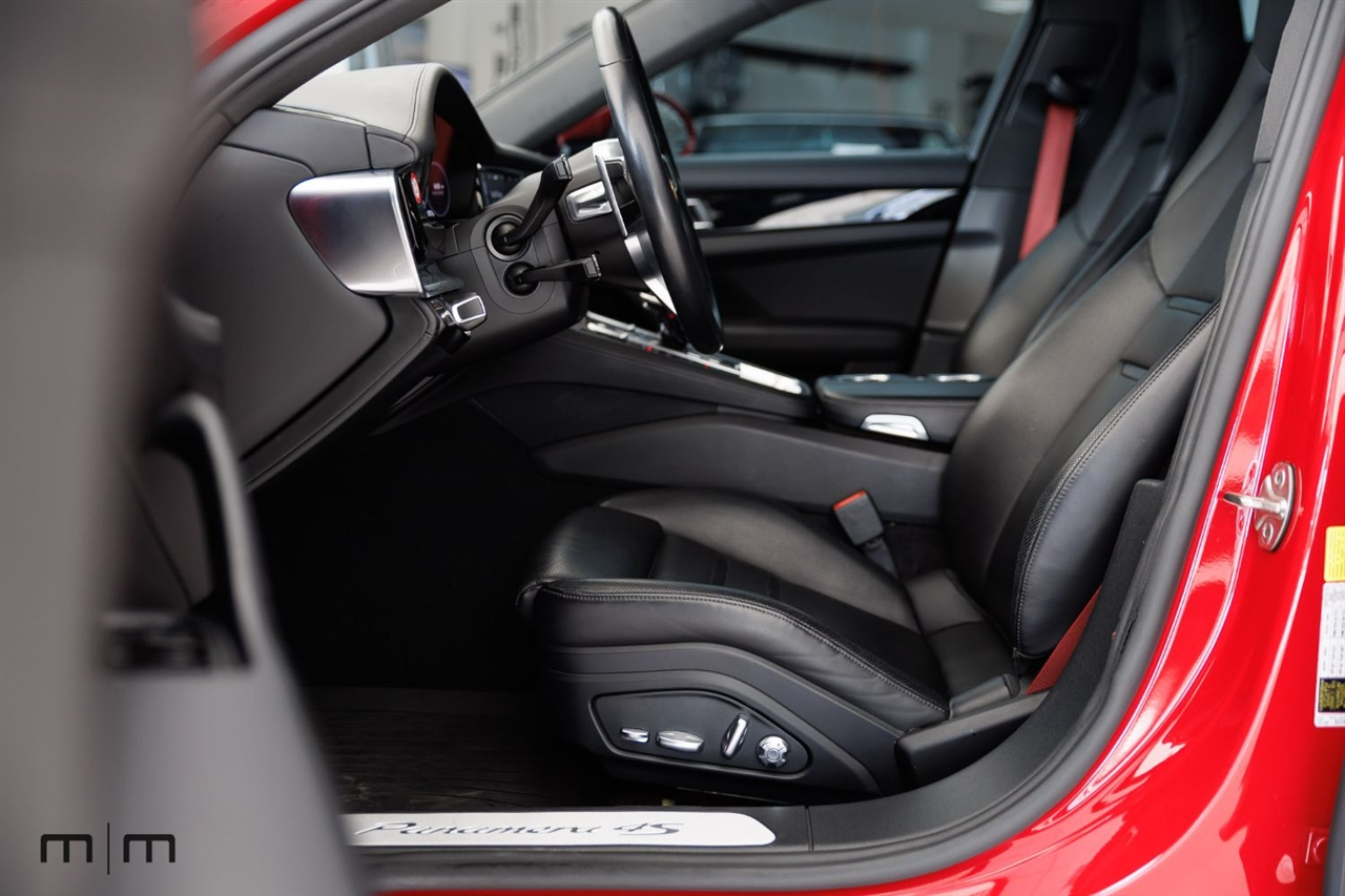 Porsche Panamera  2017