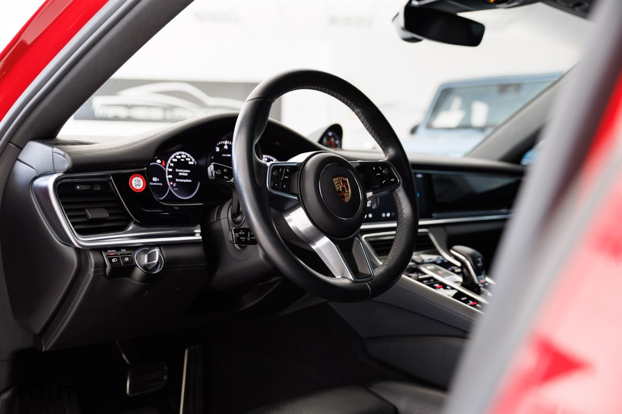 Porsche Panamera  2017