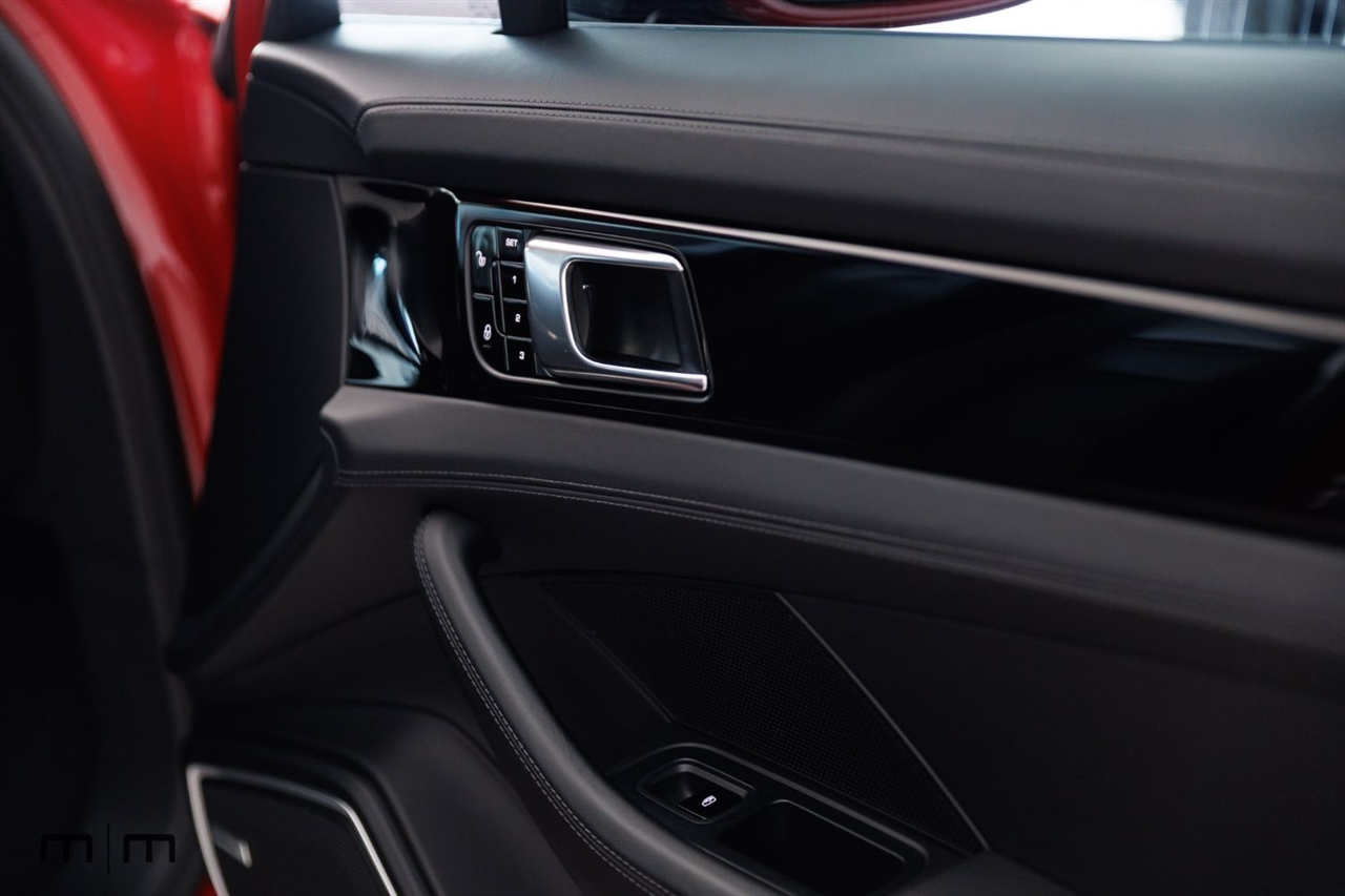 Porsche Panamera  2017