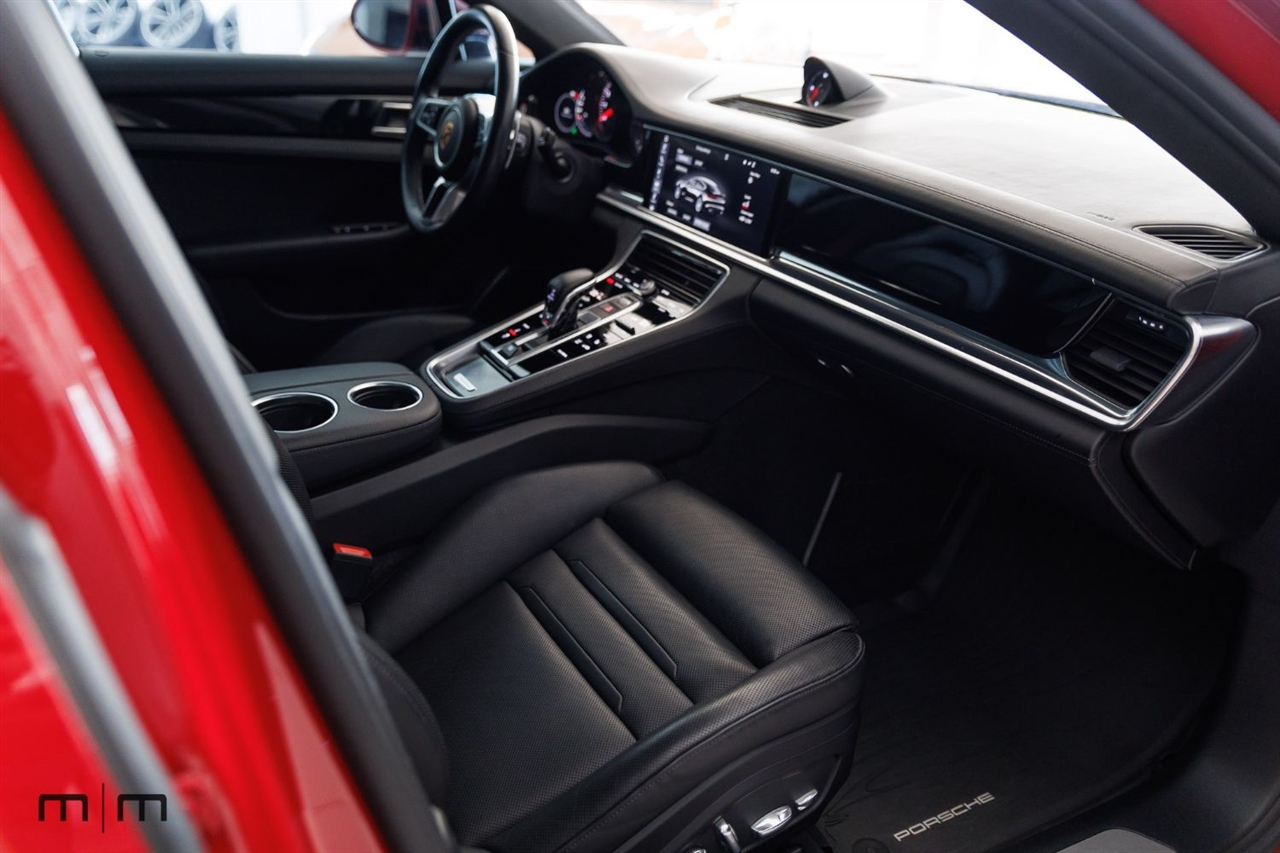 Porsche Panamera  2017