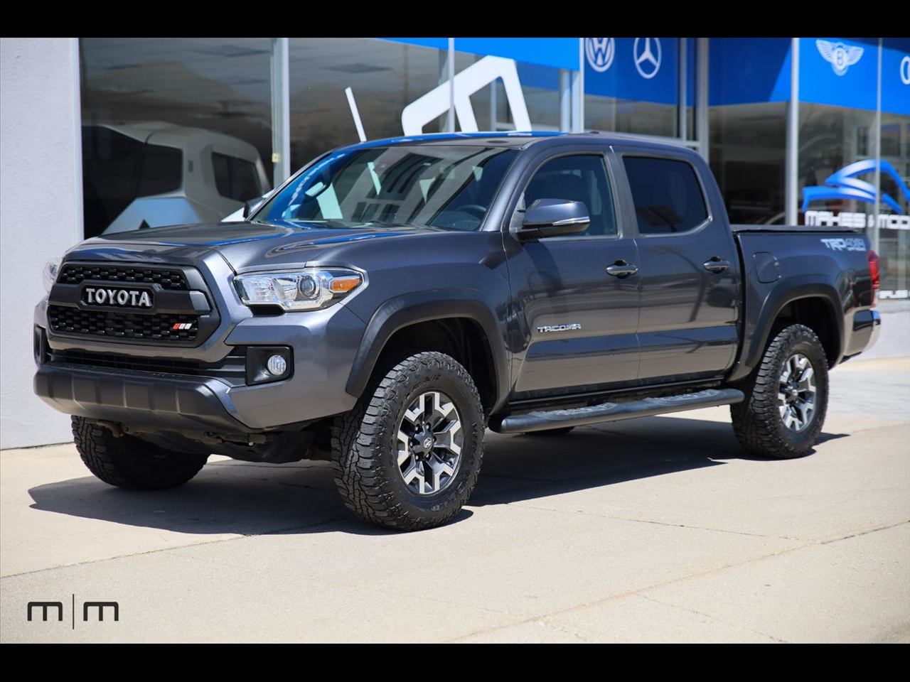 Toyota Tacoma  2019