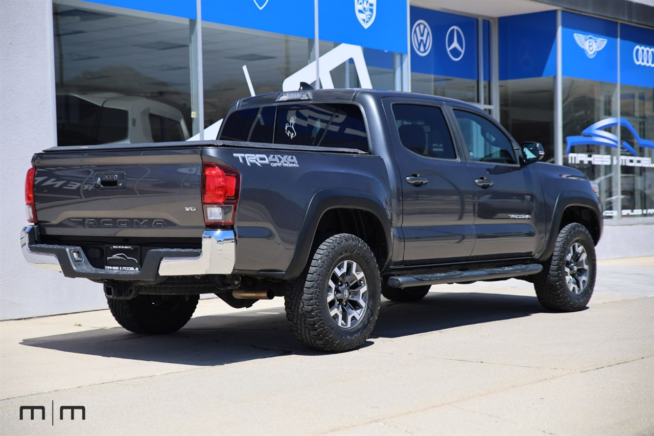 Toyota Tacoma  2019