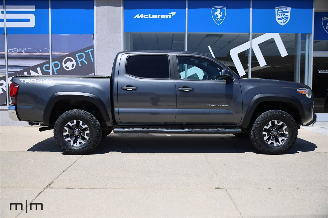 Toyota Tacoma  2019