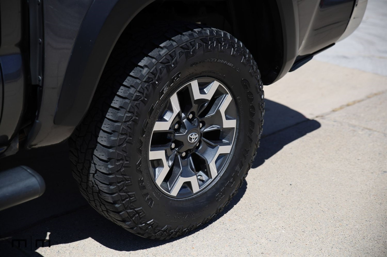 Toyota Tacoma  2019
