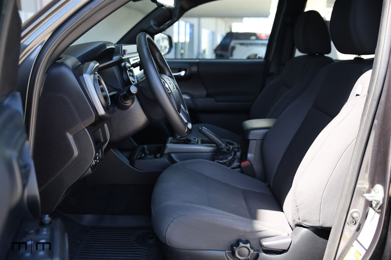 Toyota Tacoma  2019