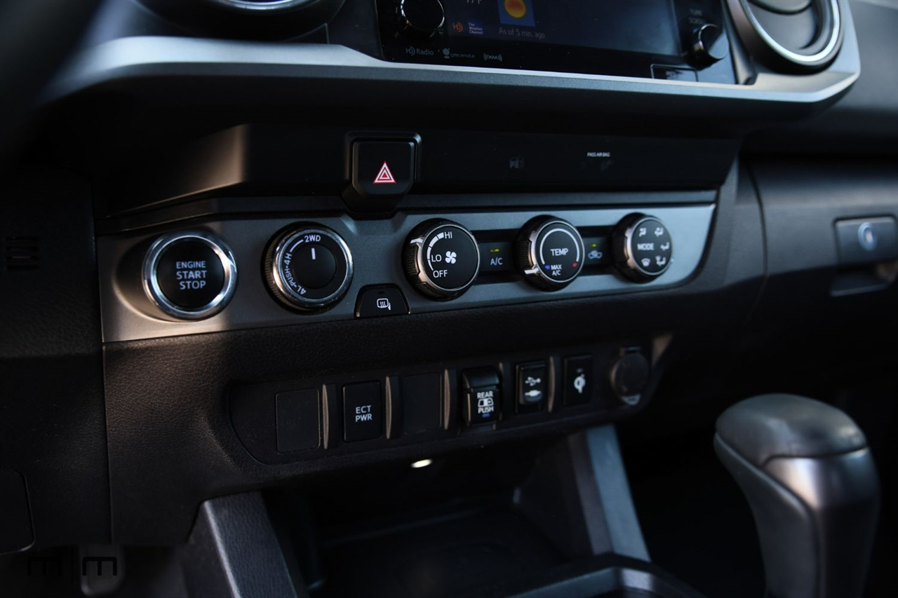 Toyota Tacoma  2019