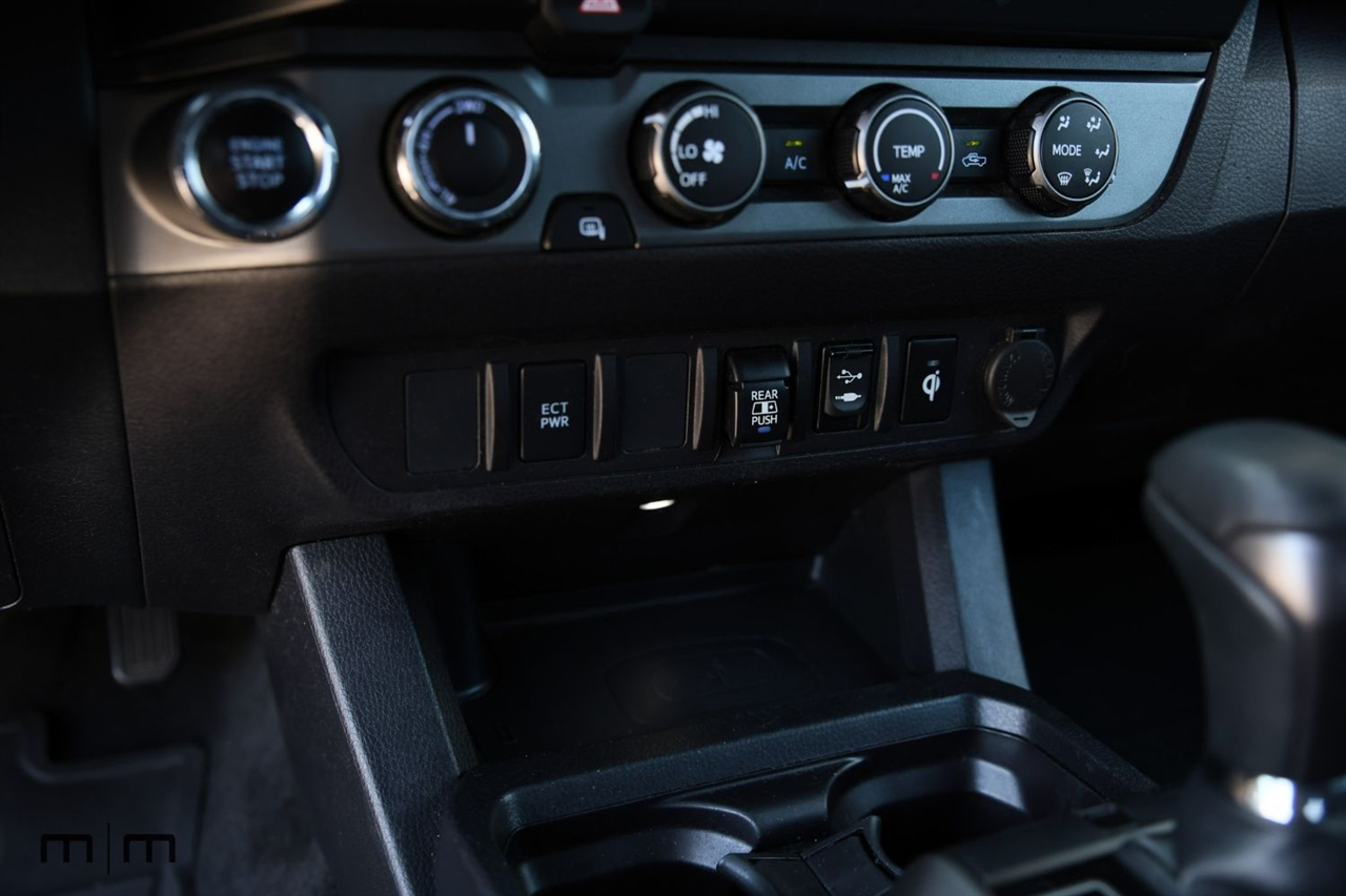 Toyota Tacoma  2019