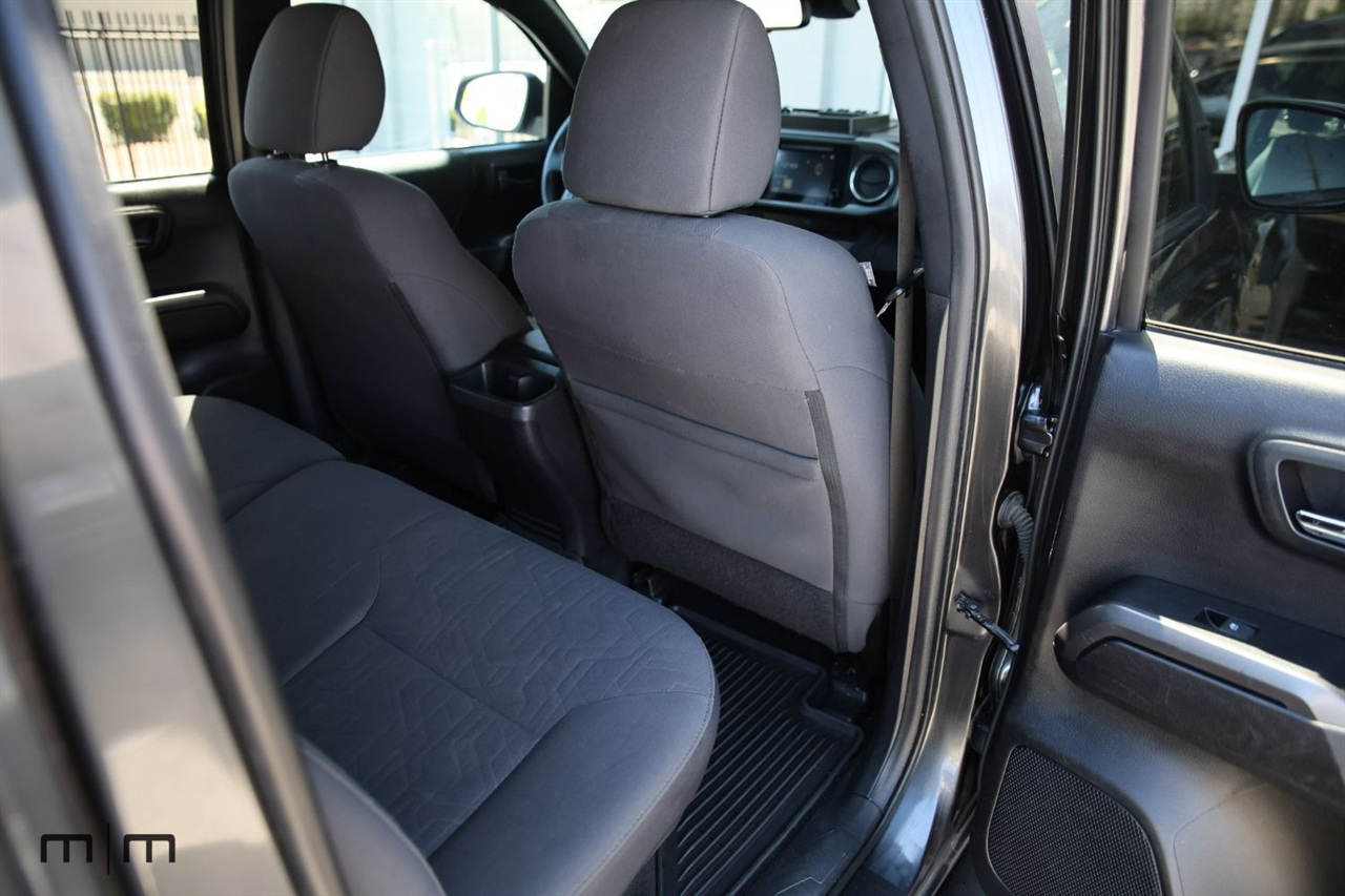 Toyota Tacoma  2019