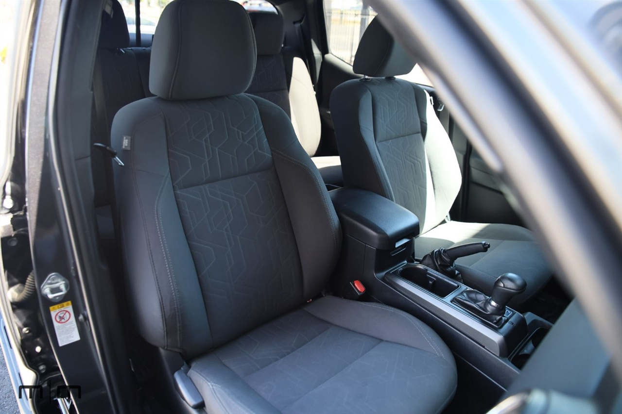 Toyota Tacoma  2019